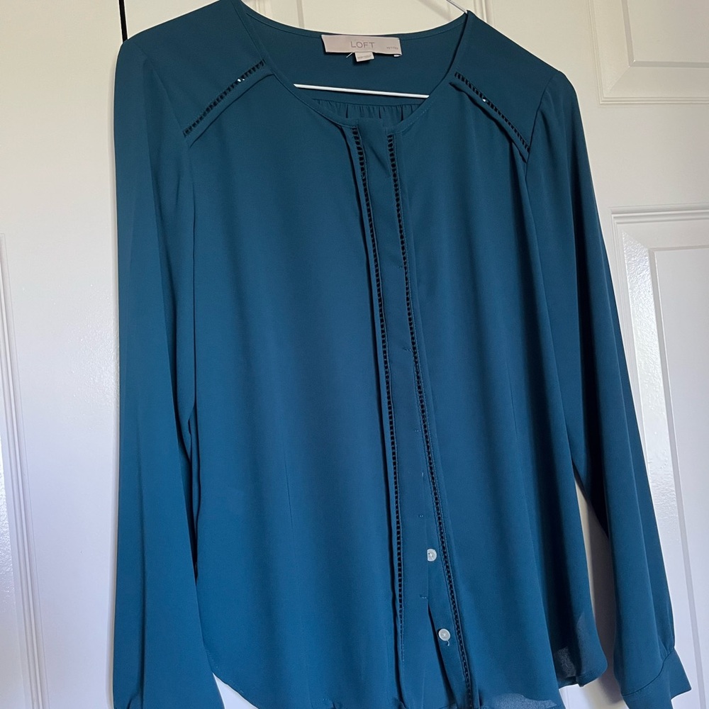 Petite LOFT Dress Shirt
